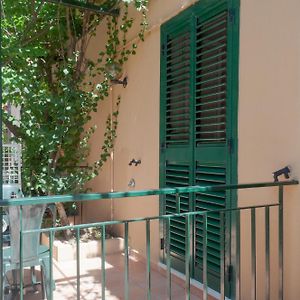 Camera standard con letto king size